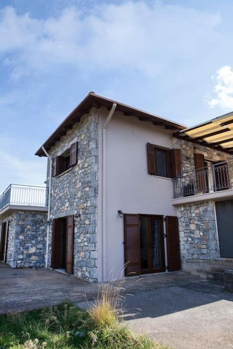 Bezeniko Amazing Arcadian Property! Vlacherna المظهر الخارجي الصورة